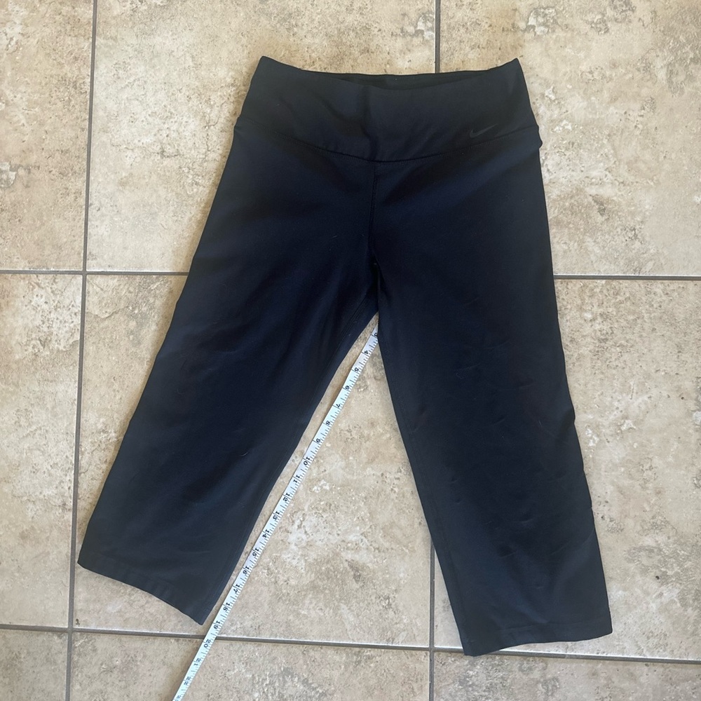 Nike Dri-FIT Eco-Friendly Black Capris